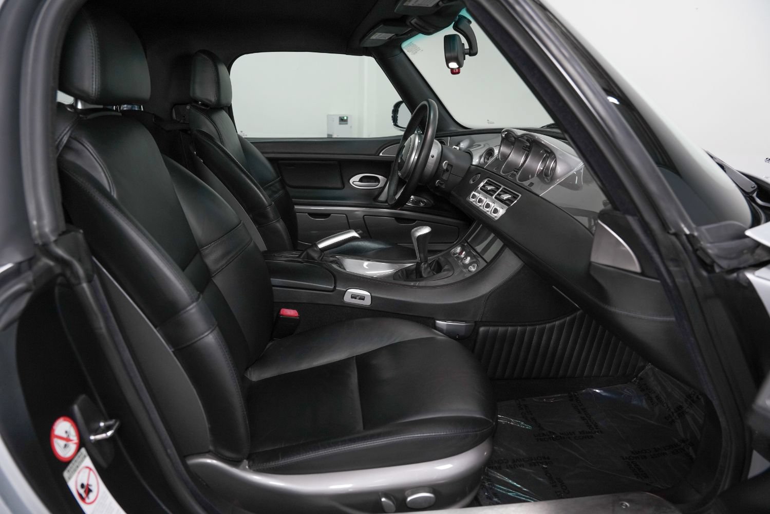 Used 2001 BMW Z8 RWD image 26