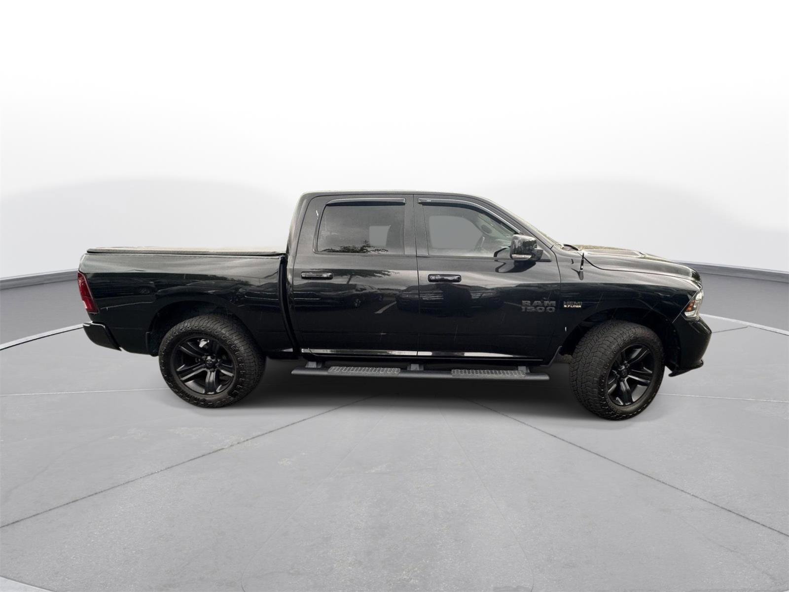 Used 2018 RAM 1500 Sport w/ Convenience Group AWD/4WD image 5