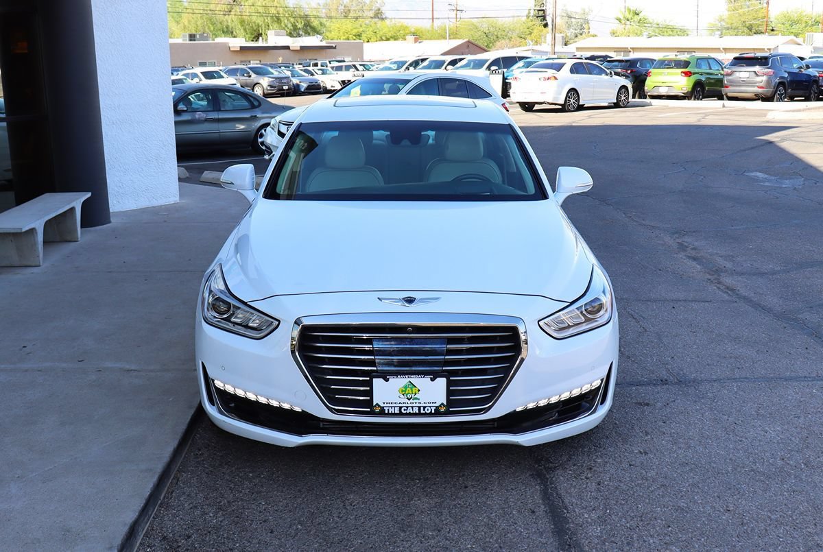 Used 2017 Genesis G90 3.3T Premium RWD image 15