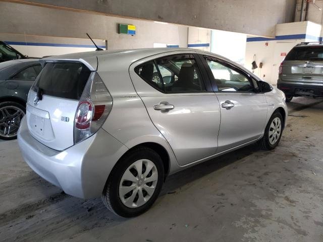 Used 2014 Toyota Prius C One image 2