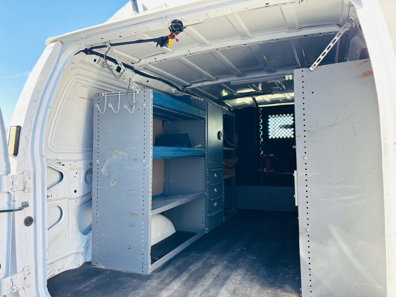 Used 2011 Ford E-250 and Econoline 250 E250 VAN w/ PWR Group image 7