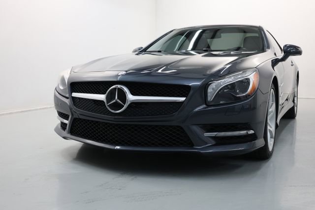 Used 2013 Mercedes-Benz SL 550 image 46