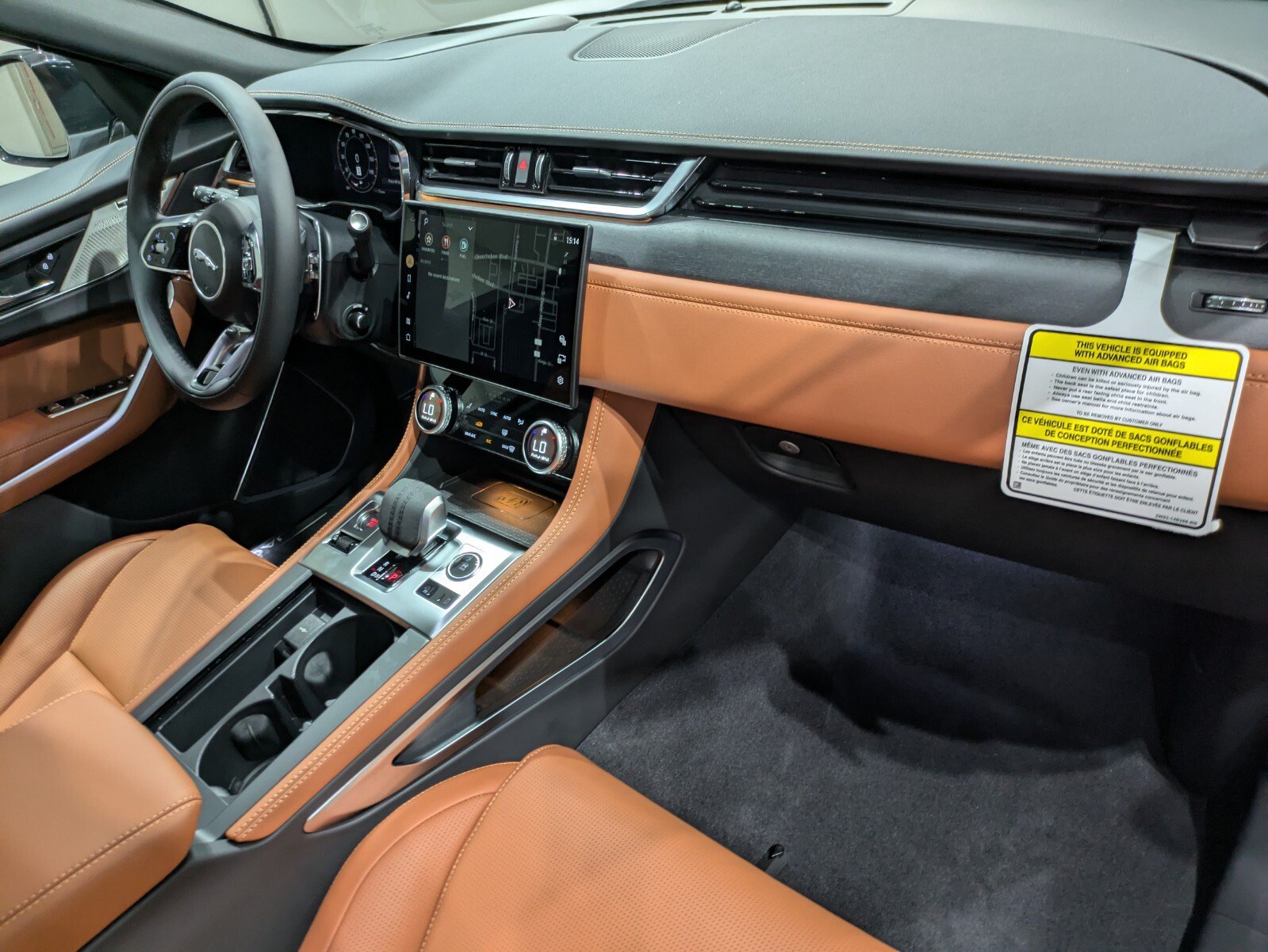 New 2026 Jaguar F-PACE R-Dynamic S AWD/4WD image 25