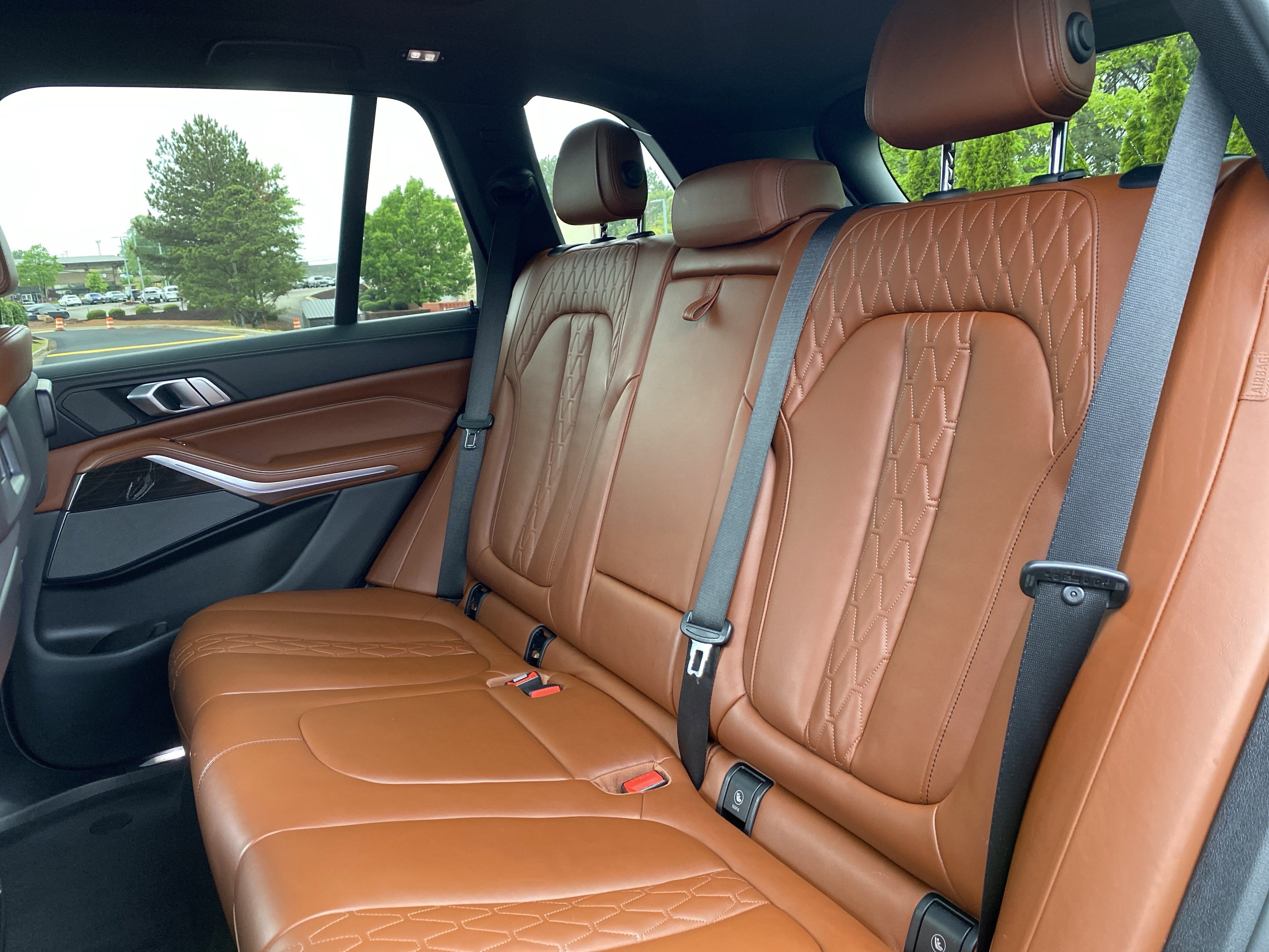 Used 2019 BMW X5 xDrive40i w/ M Sport Package AWD/4WD image 9