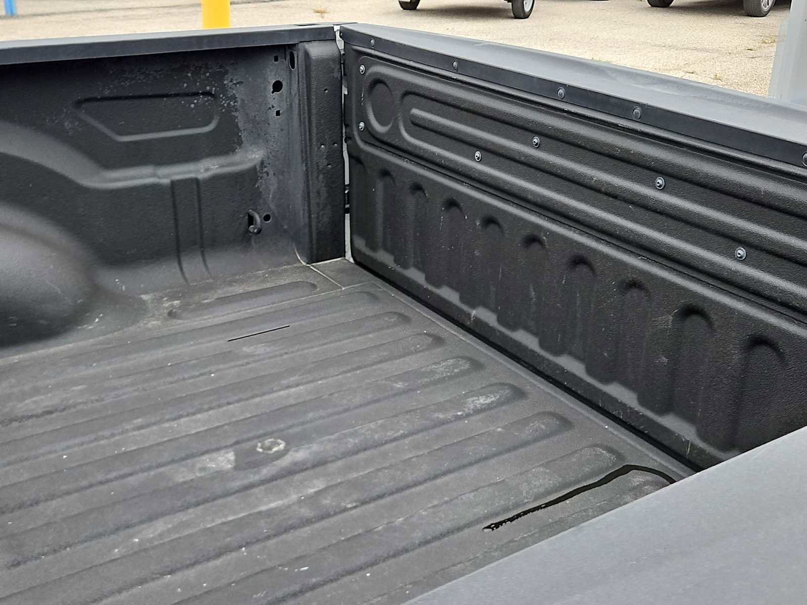 Used 2023 RAM 1500 Classic SLT w/ Electronics Group AWD/4WD image 23
