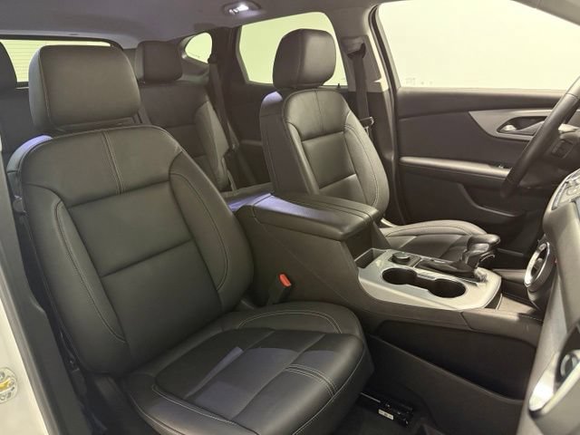 Used 2024 Chevrolet Blazer LT FWD image 30