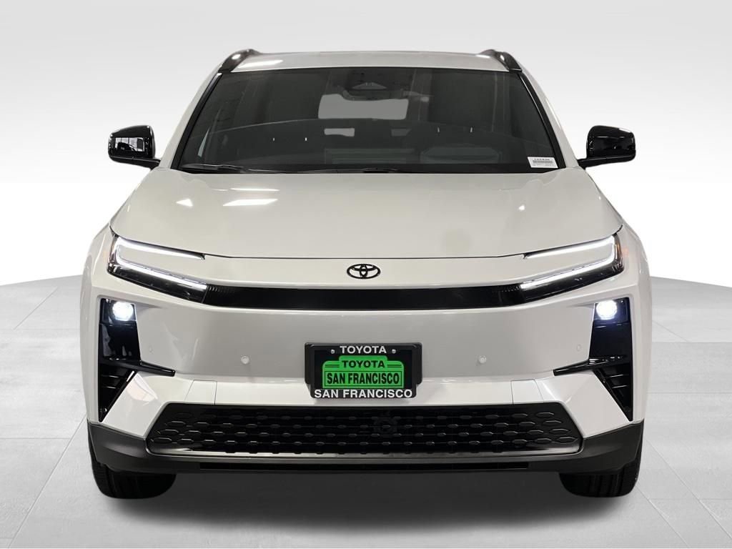 New 2026 Toyota C-HR AWD/4WD image 5