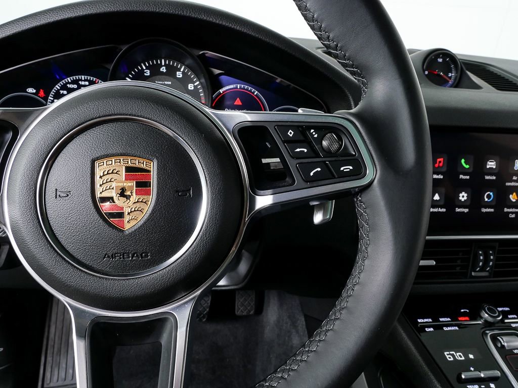 Certified 2022 Porsche Cayenne image 11
