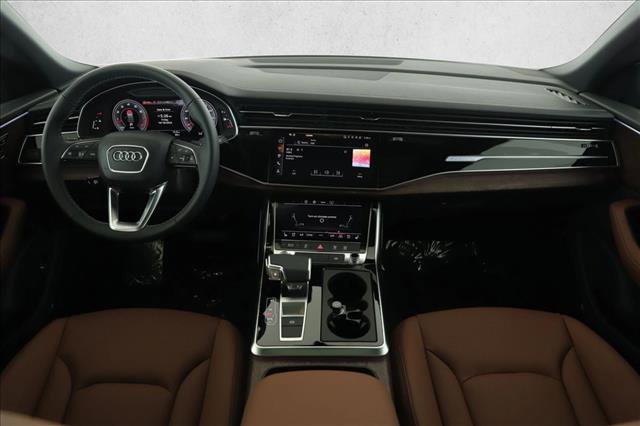 Used 2025 Audi Q8 Premium Plus w/ Premium Plus Package image 16