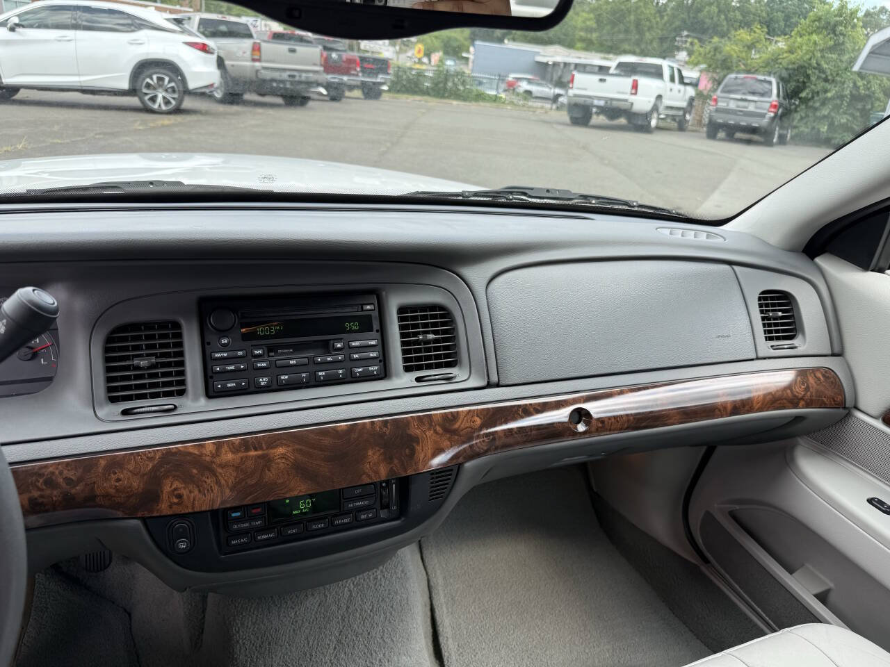 Used 2005 Mercury Grand Marquis LSE RWD image 15
