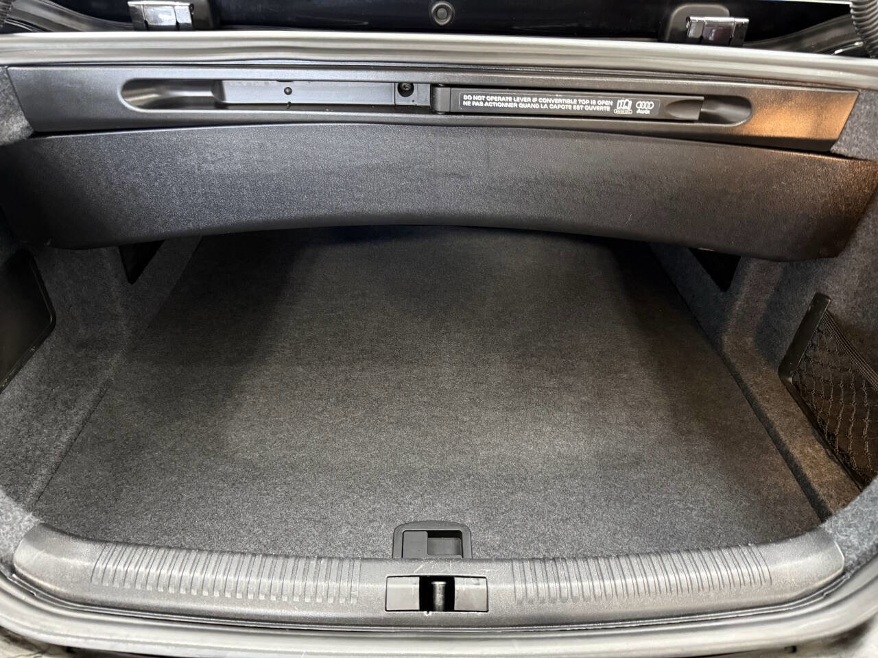 Used 2009 Audi S4 Cabriolet image 30