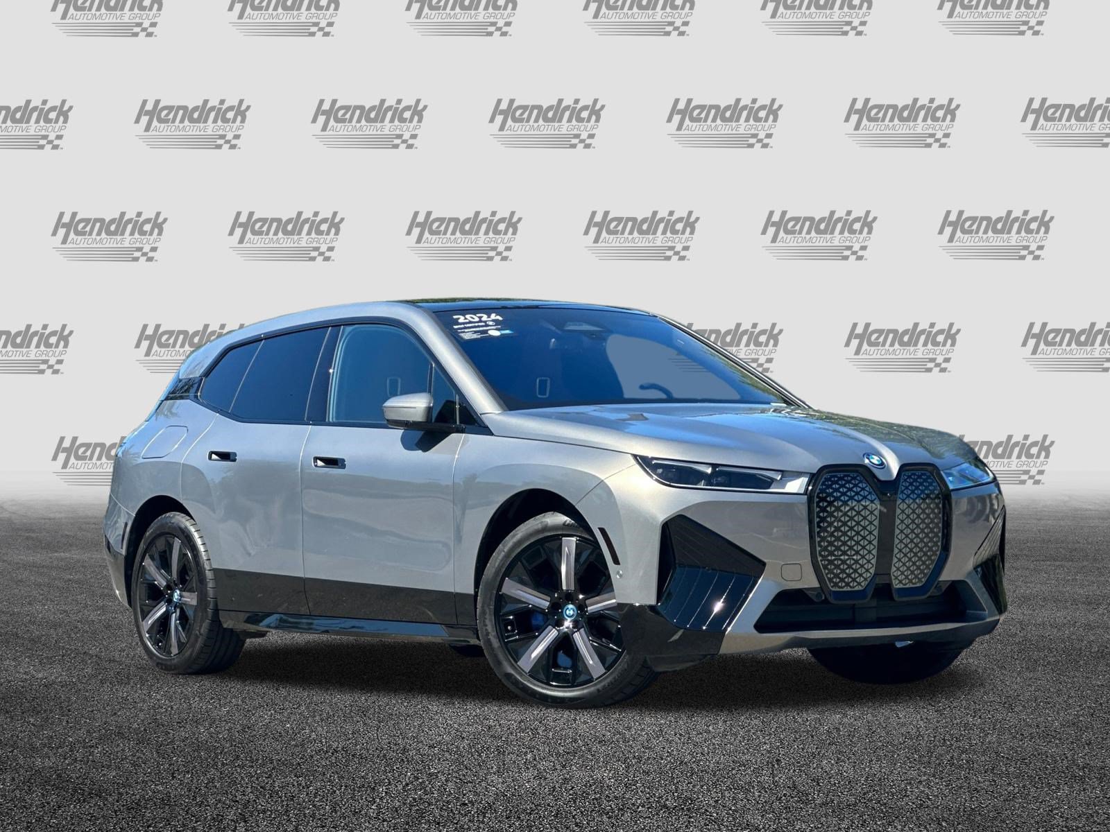 Used 2024 BMW iX xDrive50 w/ Sport Package AWD/4WD video 2