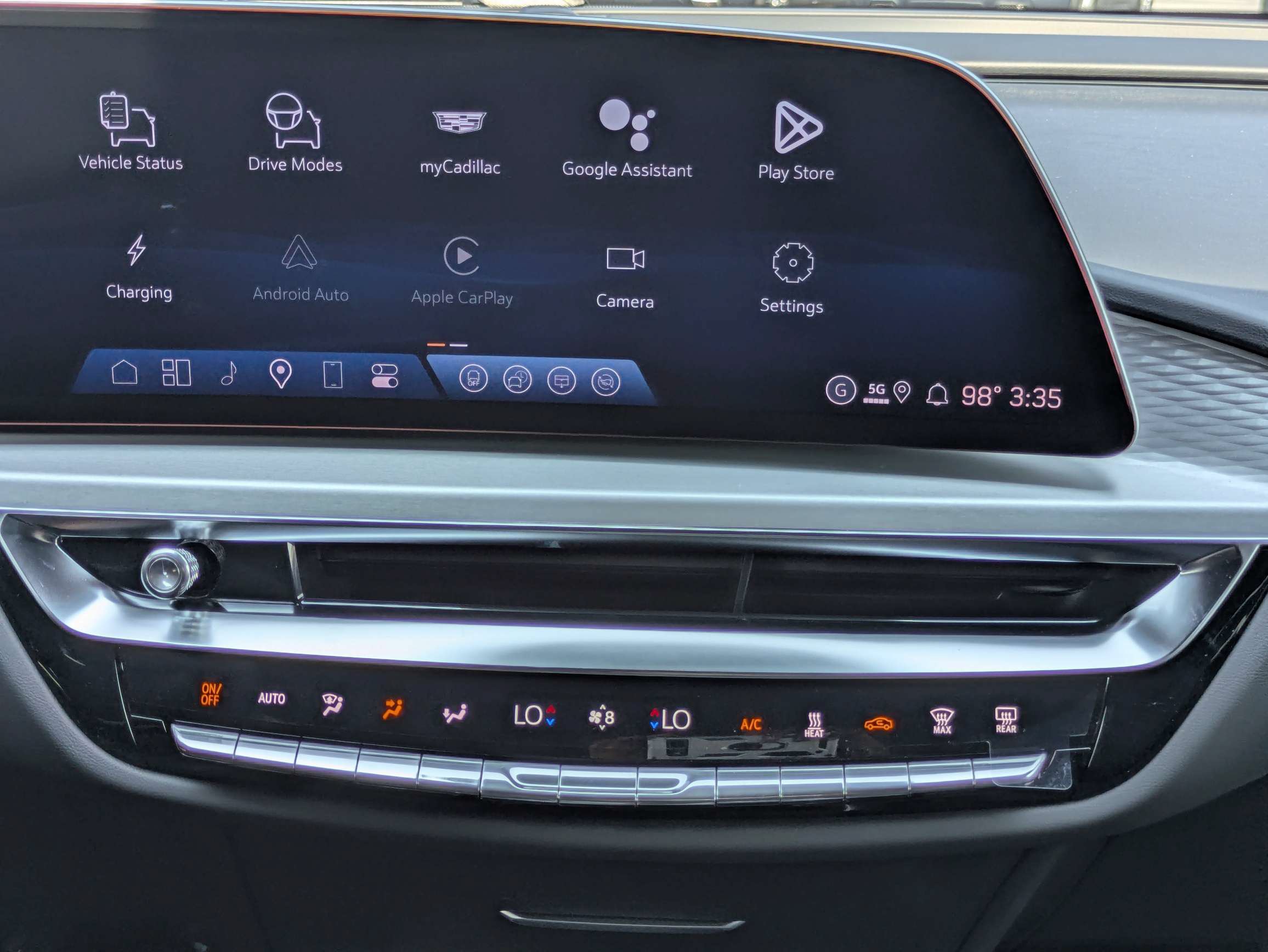 New 2026 Cadillac Lyriq Luxury RWD image 5