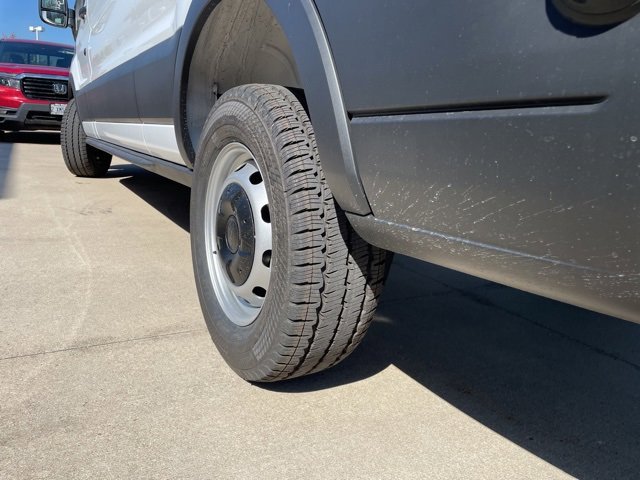 New 2025 Ford Transit 250 148 Medium Roof w/ Load Area Protection Package image 19