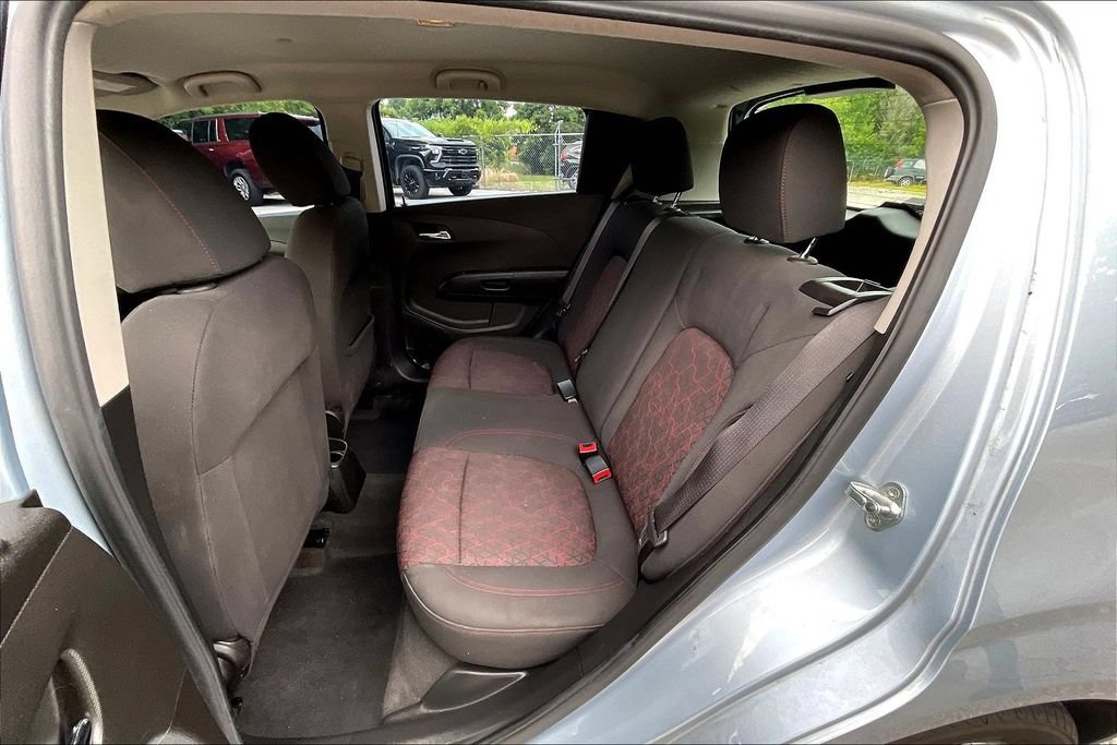 Used 2018 Chevrolet Sonic LT w/ Convenience Package FWD image 7