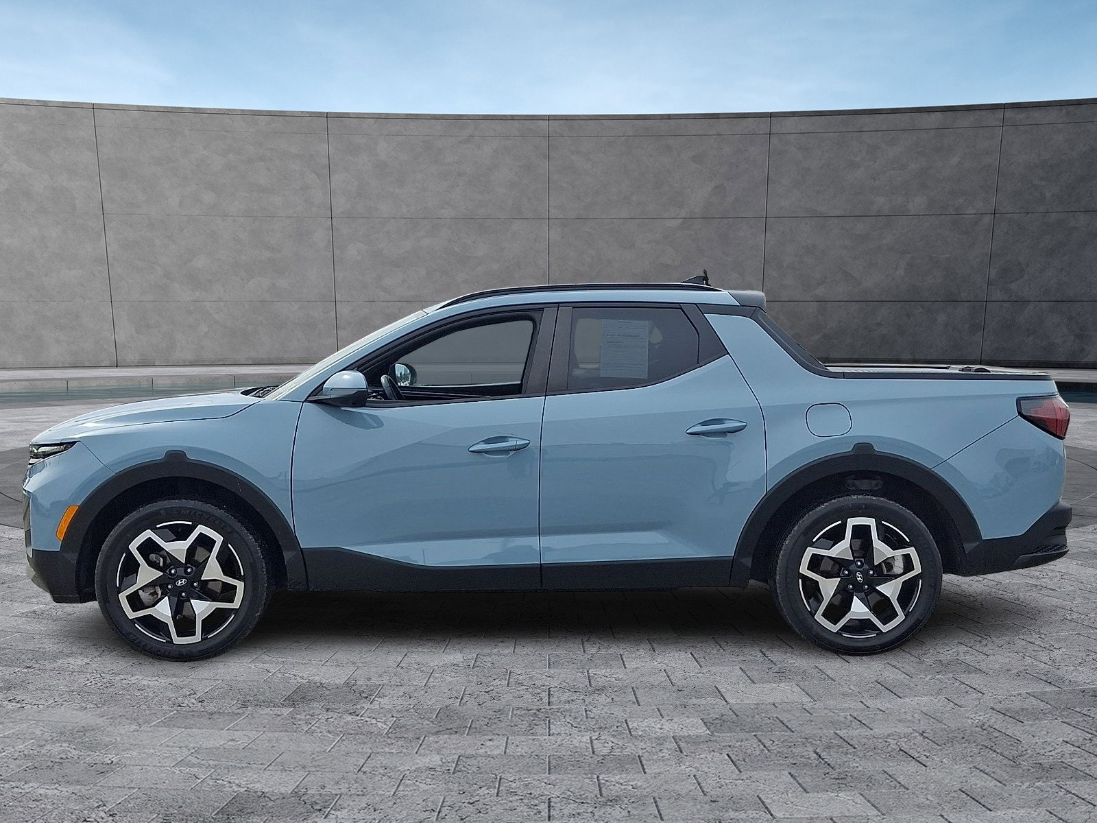 Certified 2023 Hyundai Santa Cruz Limited image 6