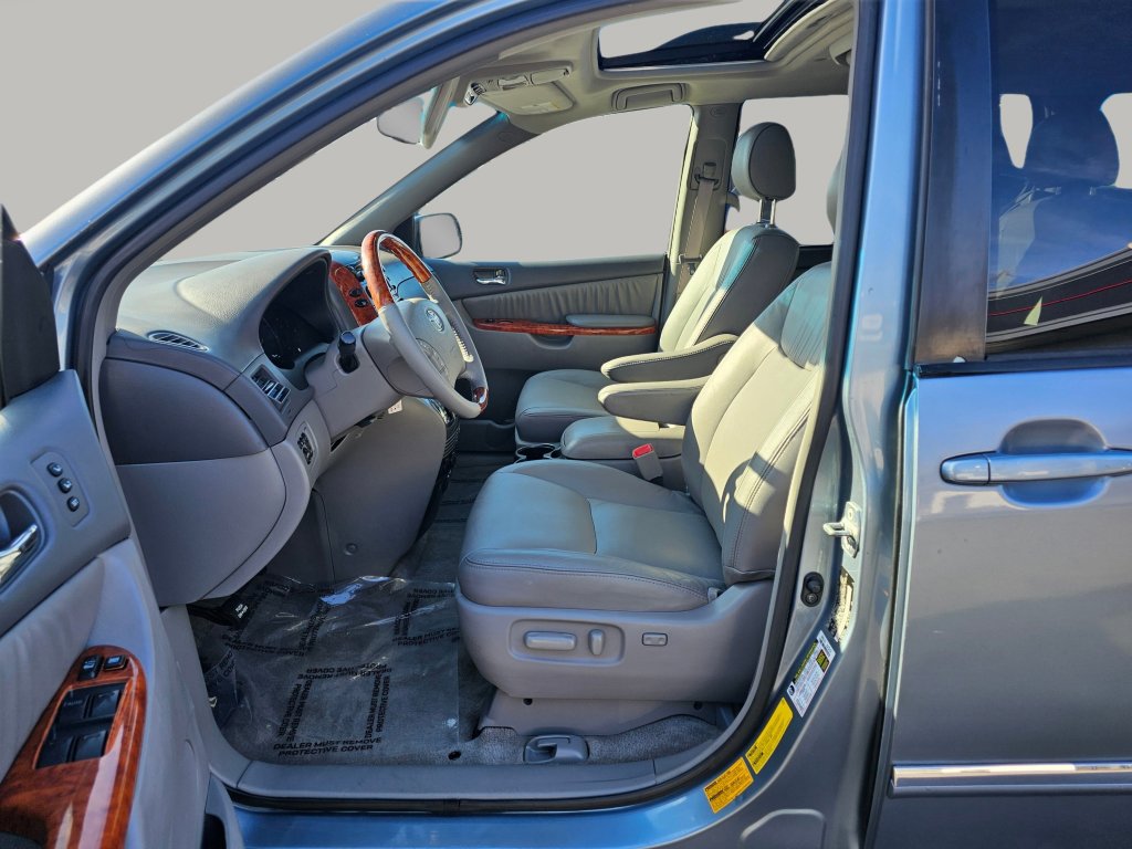 Used 2007 Toyota Sienna XLE Limited AWD/4WD image 19