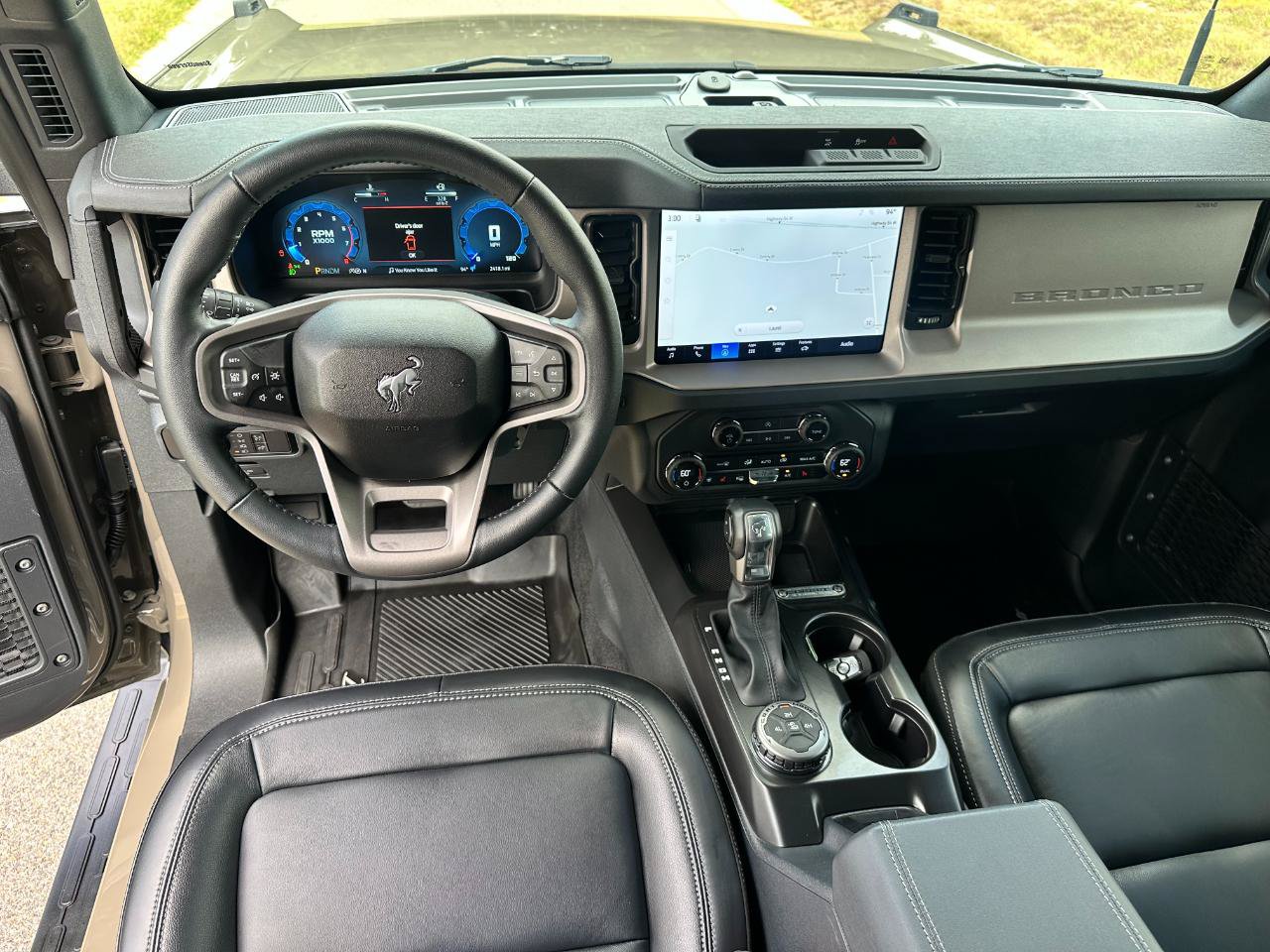 Used 2026 Ford Bronco Outer Banks AWD/4WD image 29
