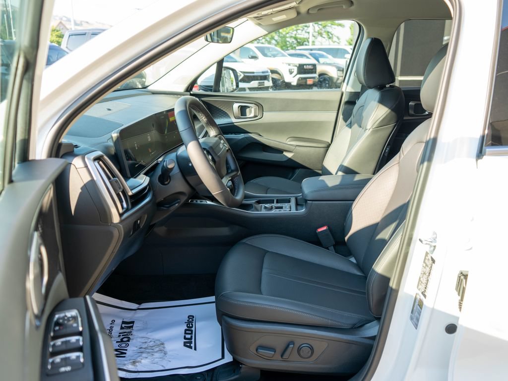 New 2026 Kia Sorento S AWD/4WD image 11