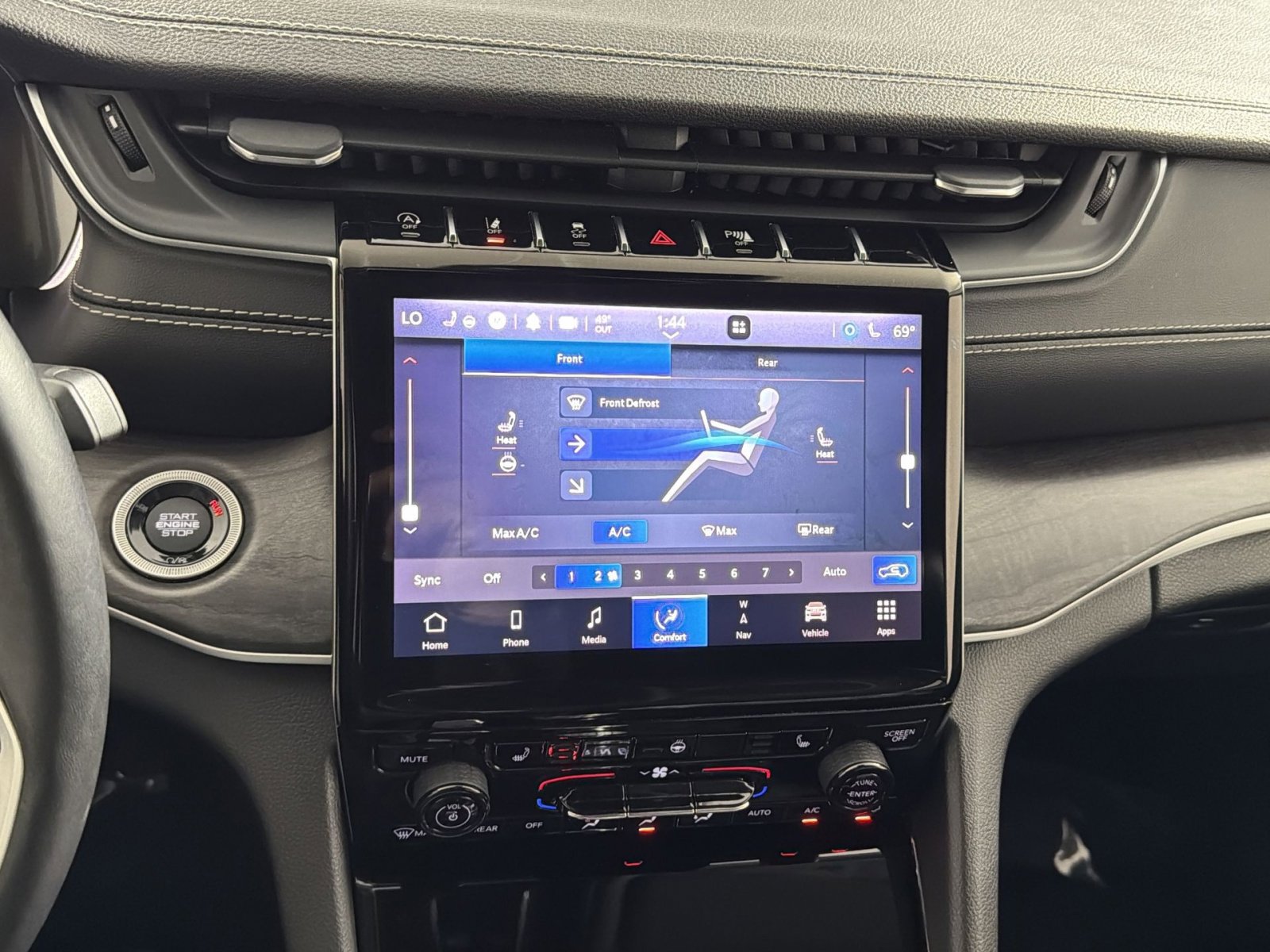 Used 2022 Jeep Grand Cherokee L Limited image 21