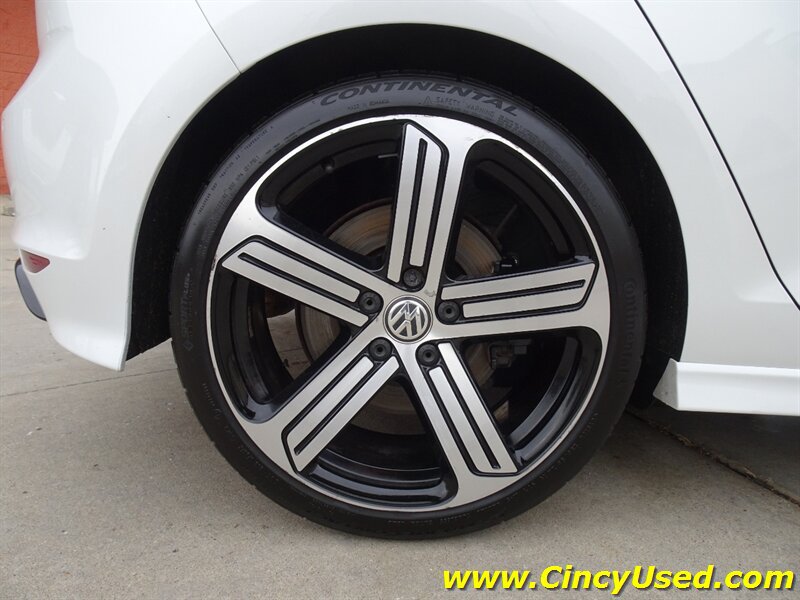 Used 2015 Volkswagen Golf R 4-Door AWD/4WD image 34