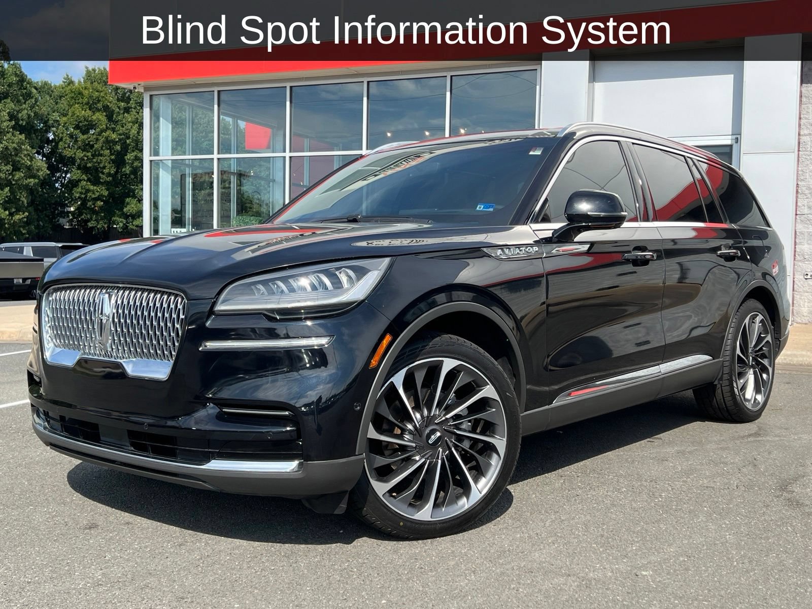 Used 2022 Lincoln Aviator Reserve w/ Equipment Group 201A RWD image 12