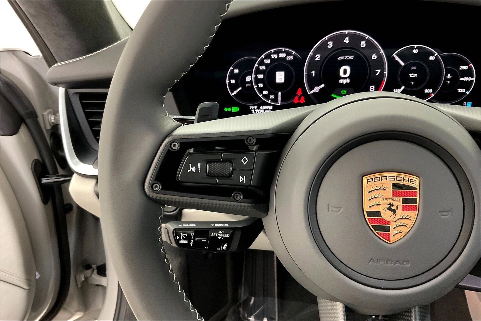 Used 2026 Porsche 911 Carrera GTS RWD image 10