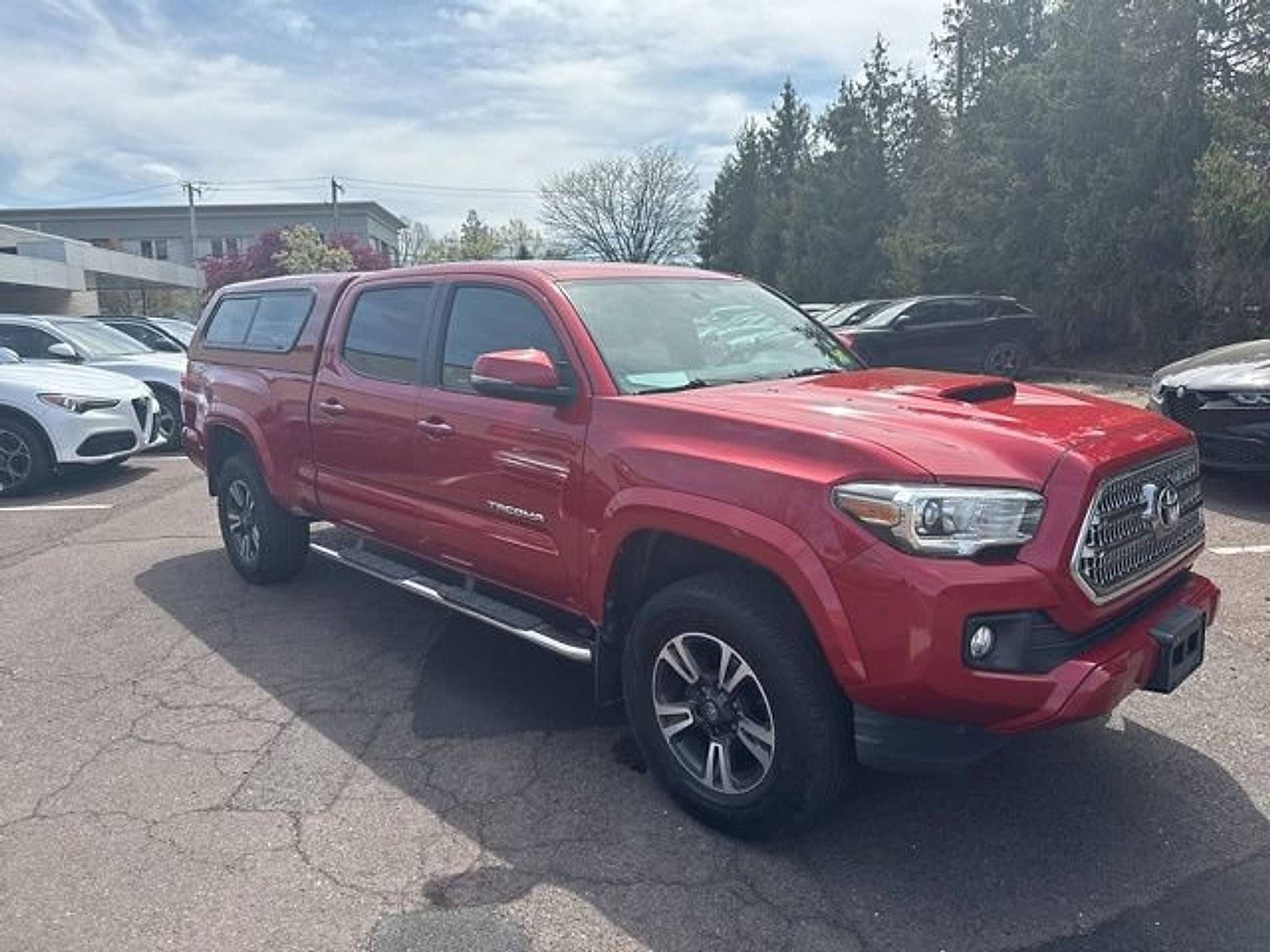 Used 2017 Toyota Tacoma TRD Sport image 13