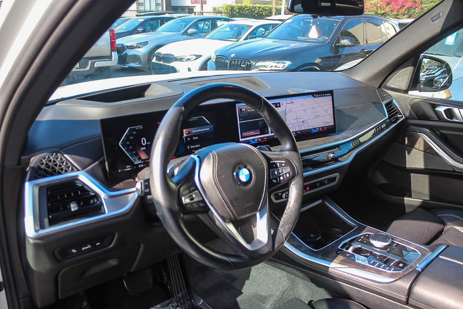 Used 2024 BMW X5 xDrive40i w/ Premium Package AWD/4WD image 16