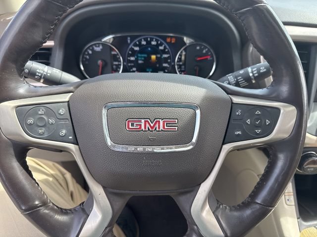 Used 2018 GMC Acadia Denali AWD/4WD image 19