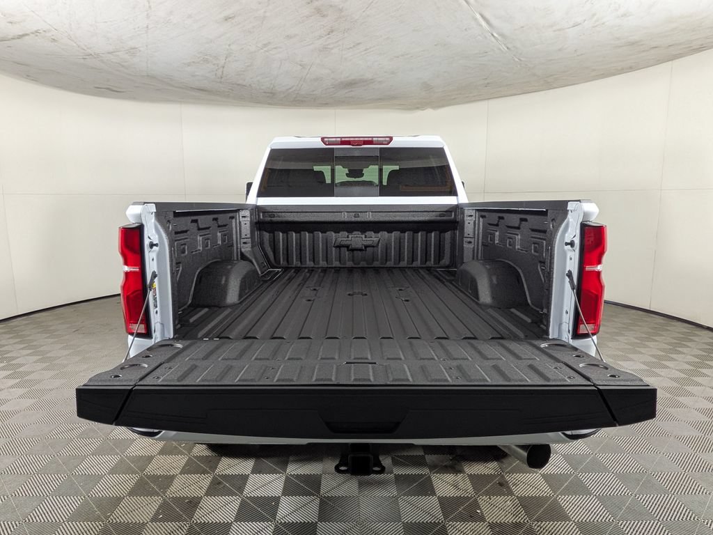 New 2026 Chevrolet Silverado 2500 High Country w/ High Country Premium Package AWD/4WD image 10