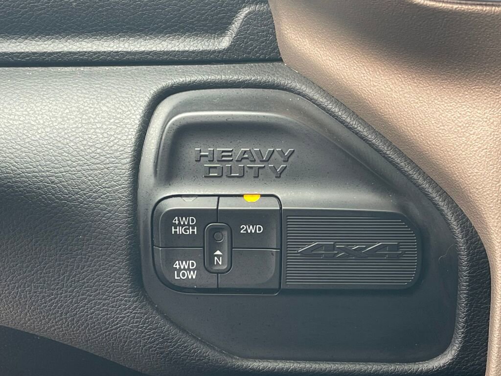 Used 2024 RAM 2500 Laramie w/ Safety Group AWD/4WD image 14