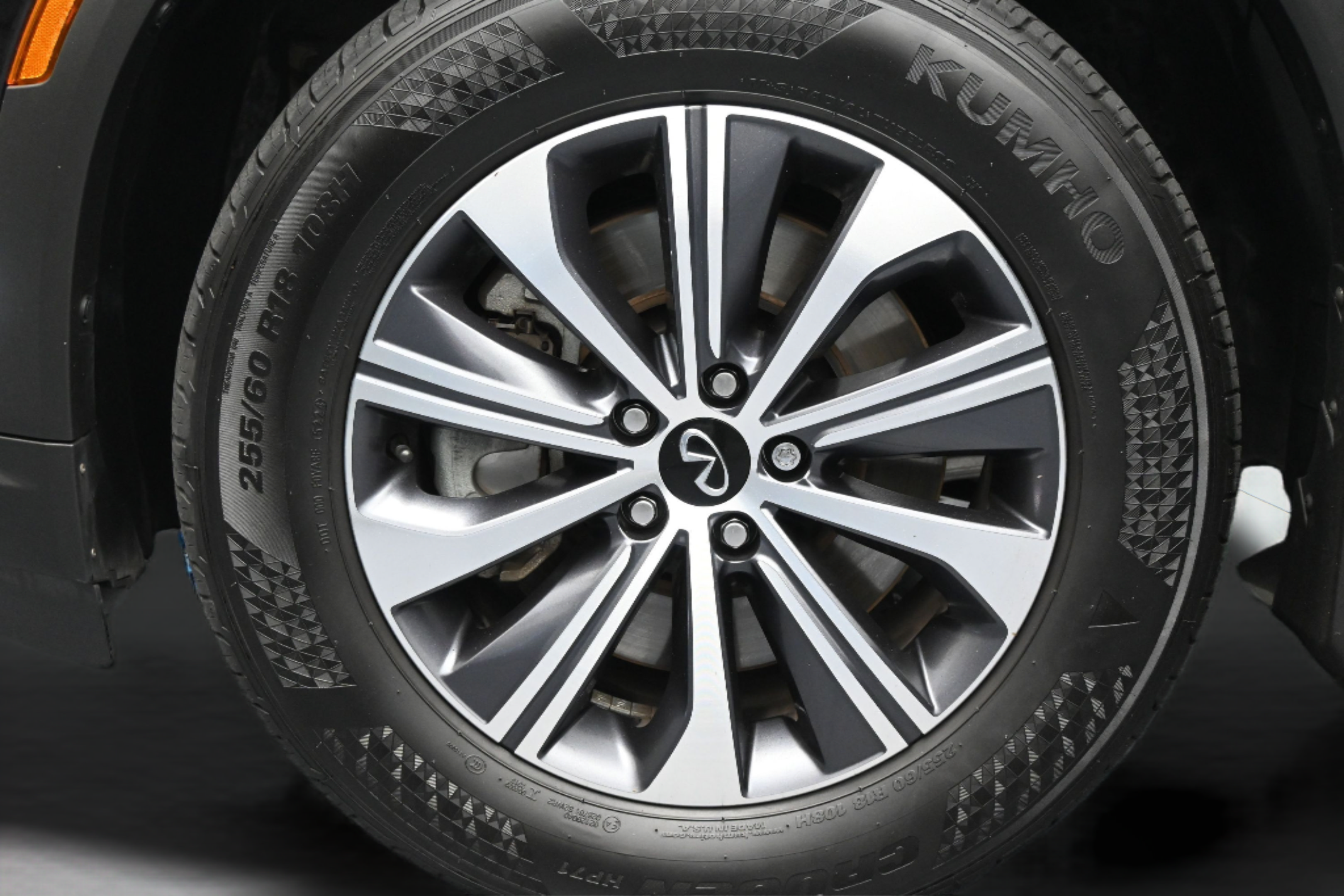 Used 2023 INFINITI QX60 Pure FWD image 10