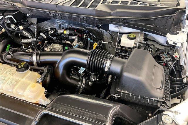 Used 2022 Ford F150 XLT w/ Trailer Tow Package AWD/4WD image 33
