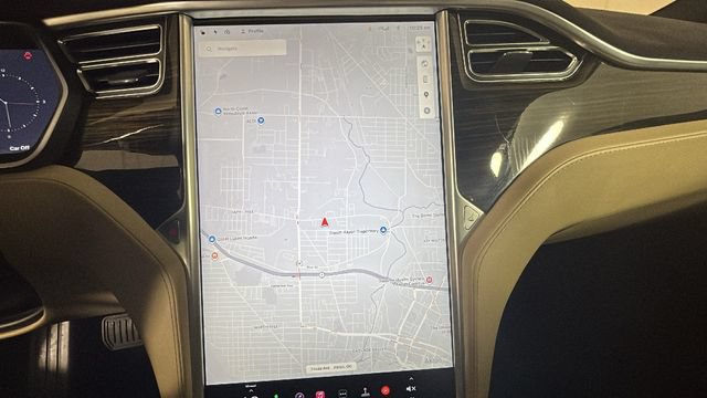 Used 2015 Tesla Model S 60 RWD image 20