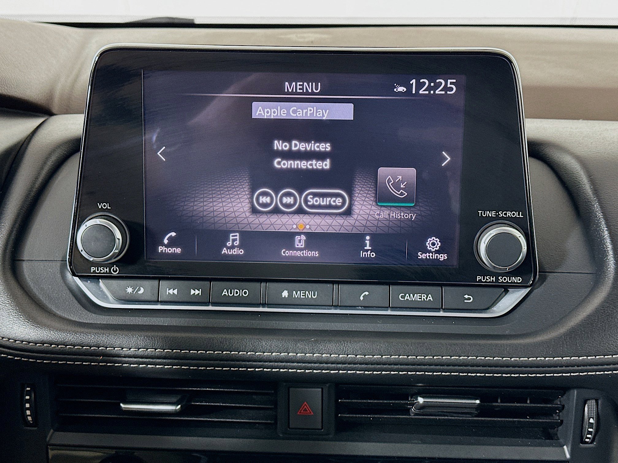 Used 2023 Nissan Rogue SV image 21