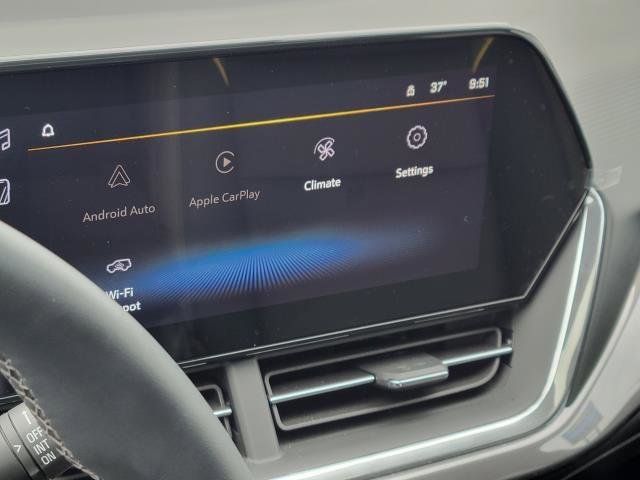 Used 2024 Chevrolet Trax ACTIV w/ Sunroof Package image 18