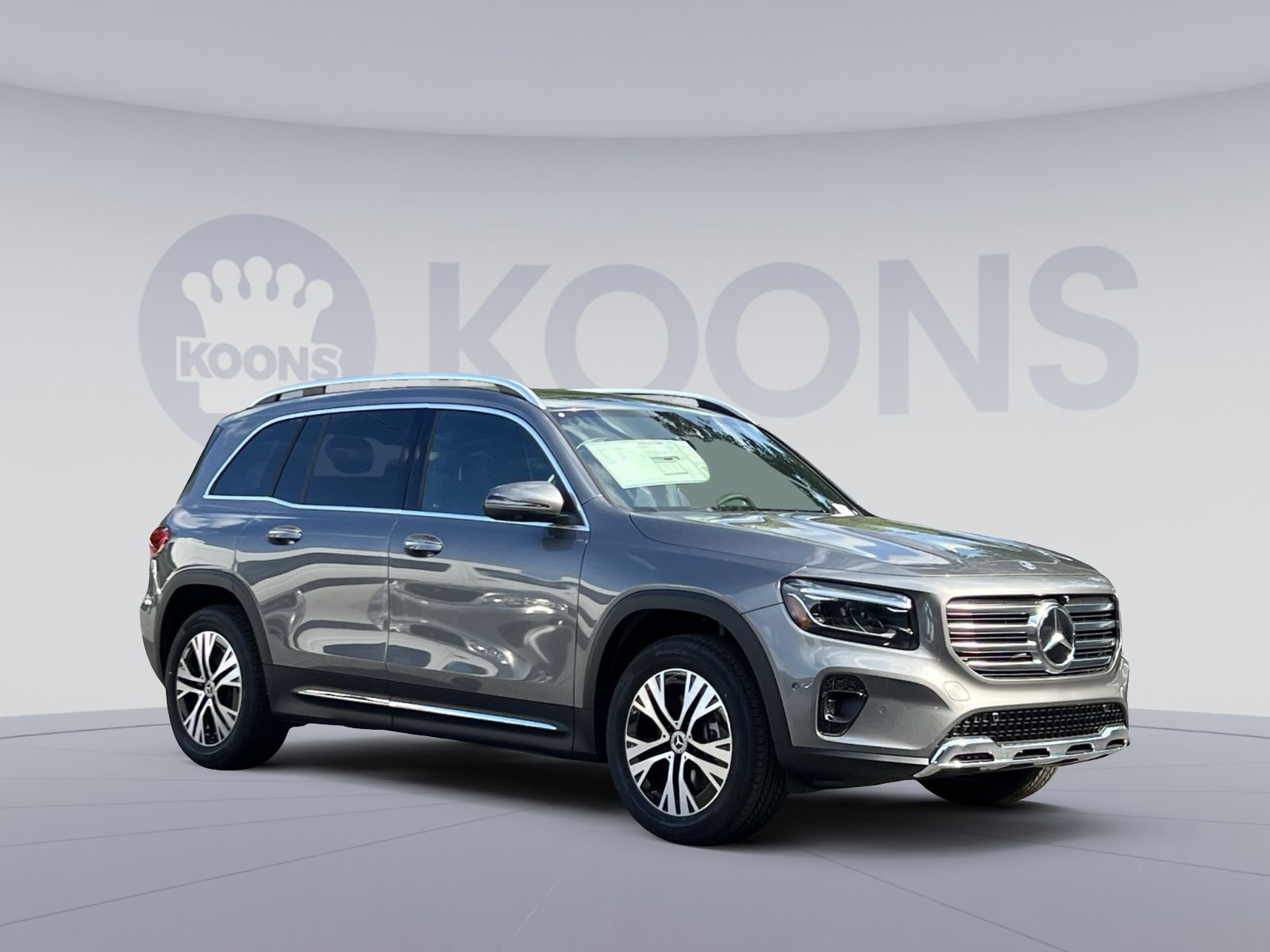New 2026 Mercedes-Benz GLB 250 4MATIC image 2