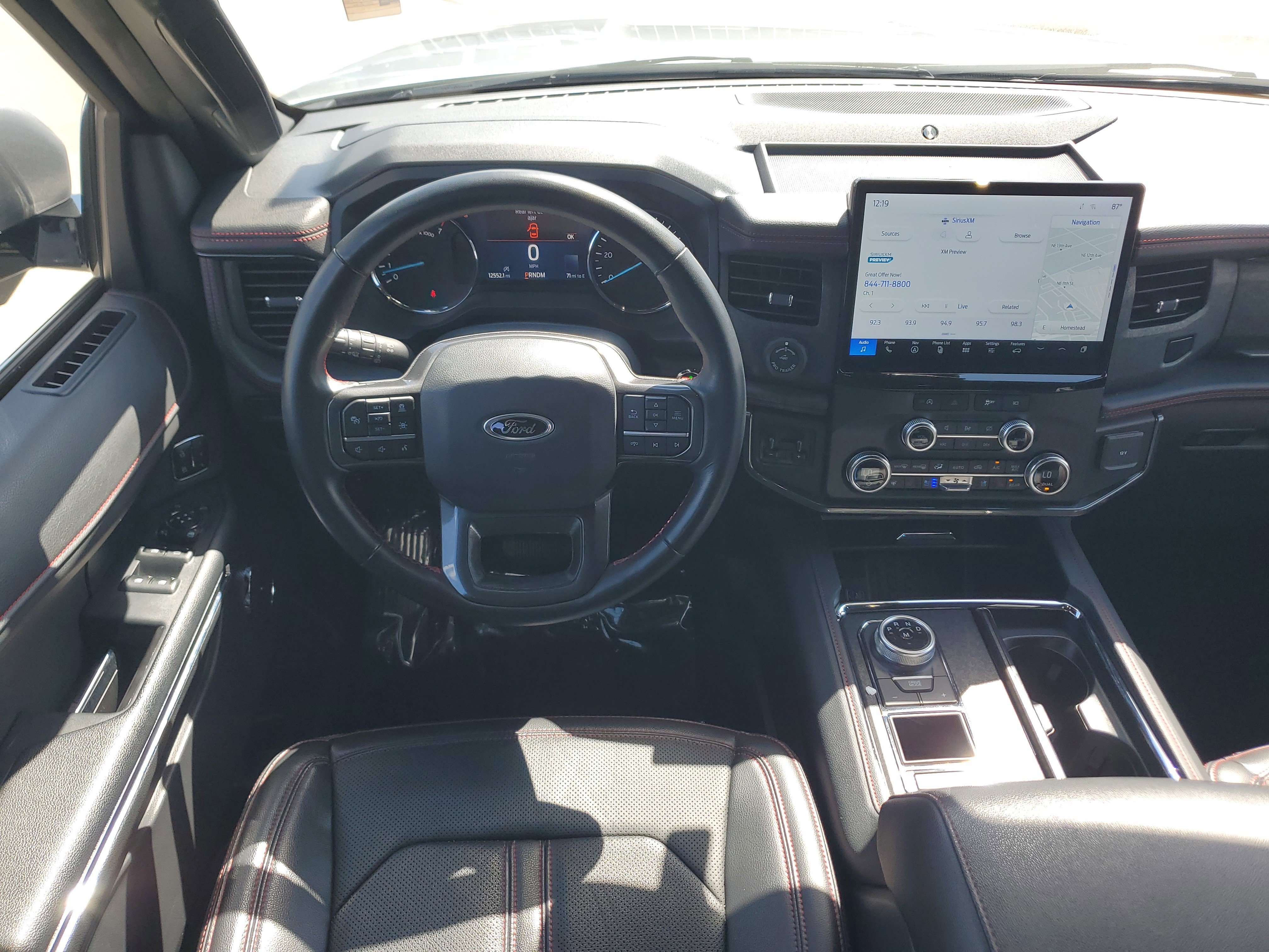 Used 2023 Ford Expedition Limited image 22