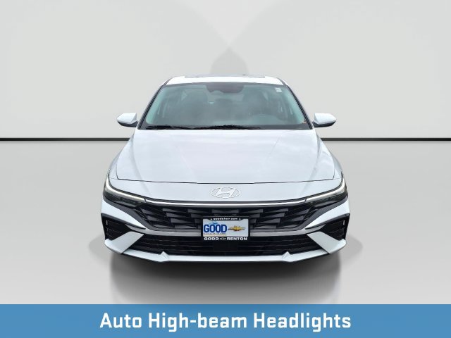 Used 2025 Hyundai Elantra SEL FWD image 9