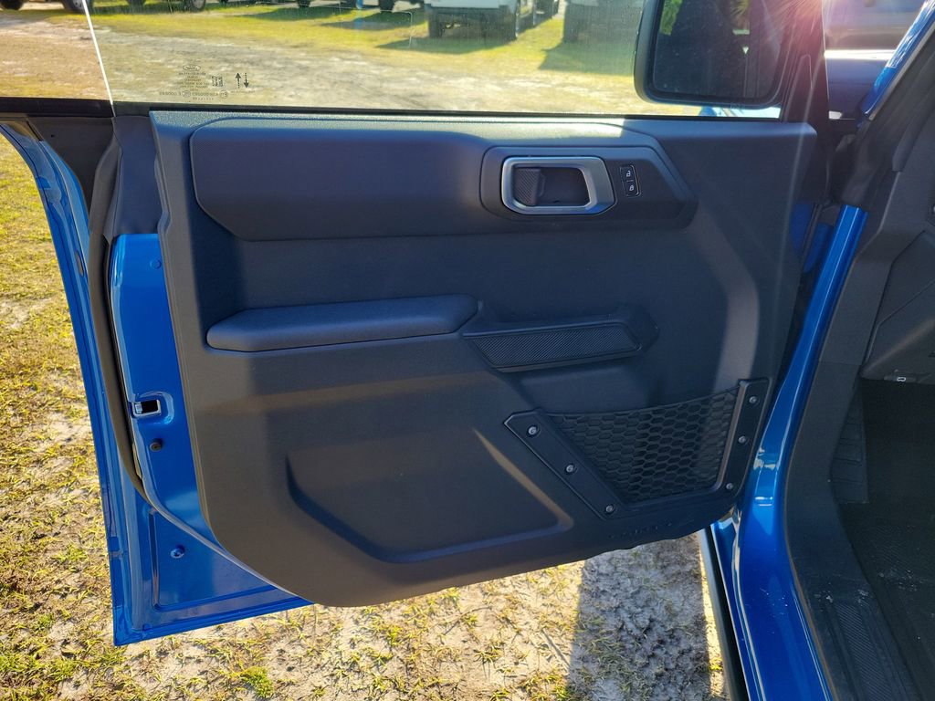 New 2026 Ford Bronco Big Bend w/ Black Diamond Package image 5