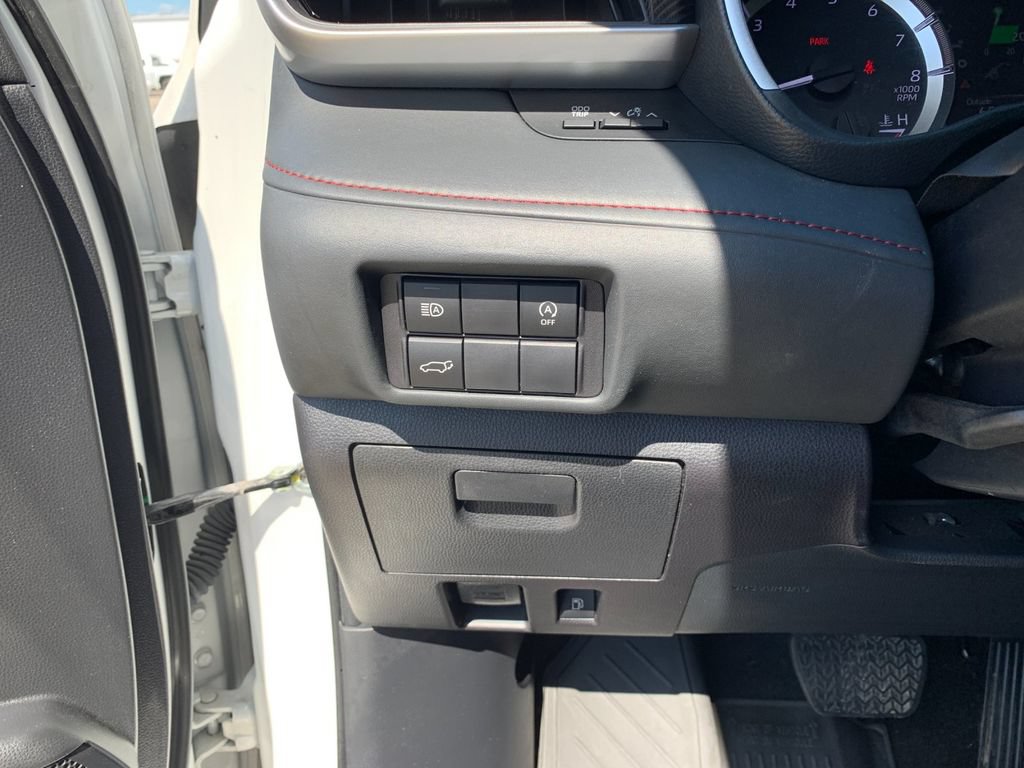 Used 2023 Toyota Highlander XSE AWD/4WD image 34