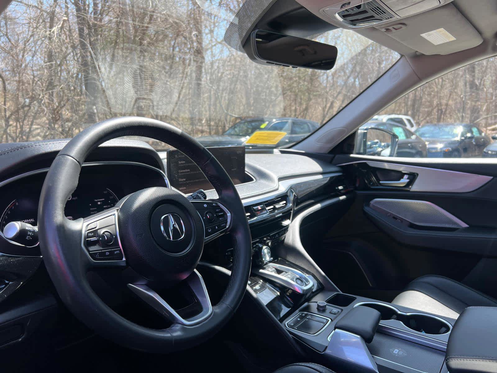 Used 2023 Acura MDX SH-AWD w/ Technology Package image 15