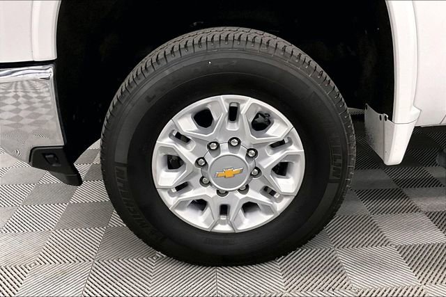 Used 2024 Chevrolet Silverado 3500 LTZ image 10