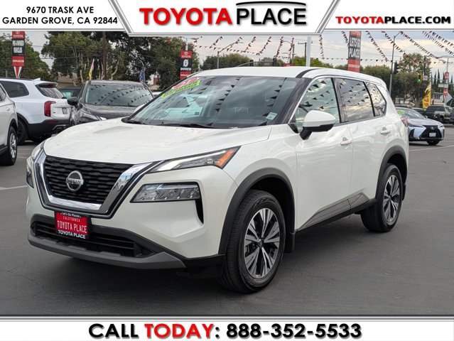 Used 2021 Nissan Rogue SV