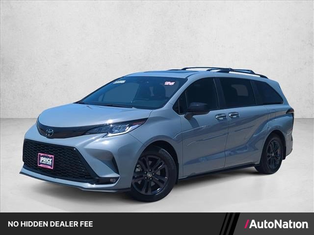 Used 2026 Toyota Sienna XSE AWD/4WD image 1