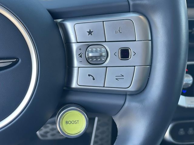 Used 2023 Genesis GV60 Performance image 10