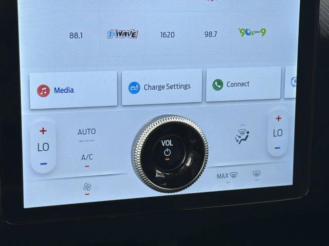 Certified 2025 Ford Mustang Mach-E Select image 16