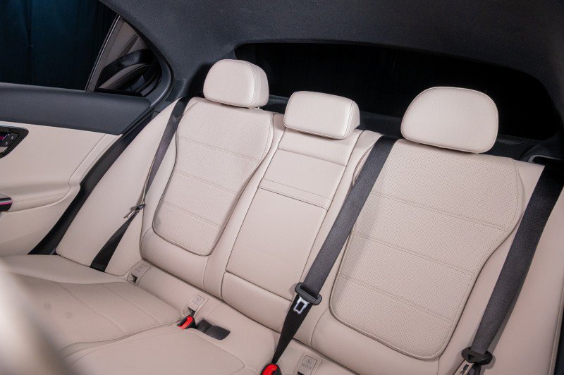 Certified 2026 Mercedes-Benz C 300 Sedan image 15