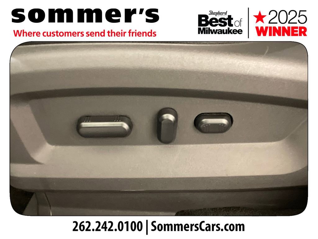 Used 2014 Ford Edge SEL w/ Equipment Group 205A AWD/4WD image 10